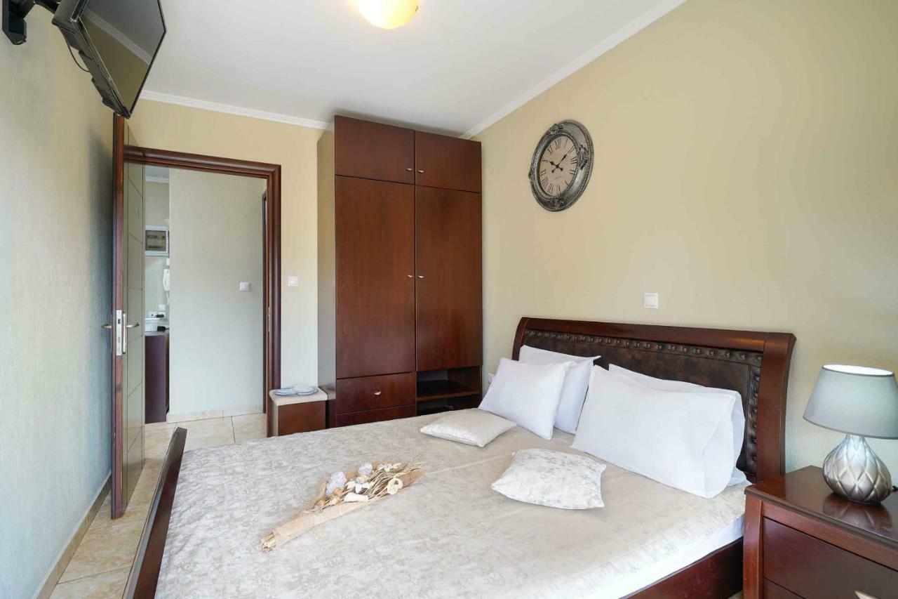 Villa Angel Limenas  Buitenkant foto