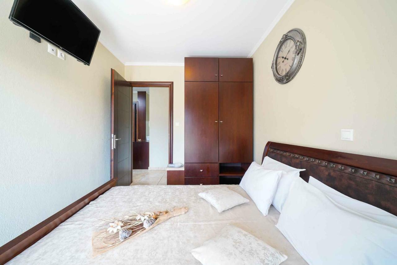 Villa Angel Limenas  Buitenkant foto